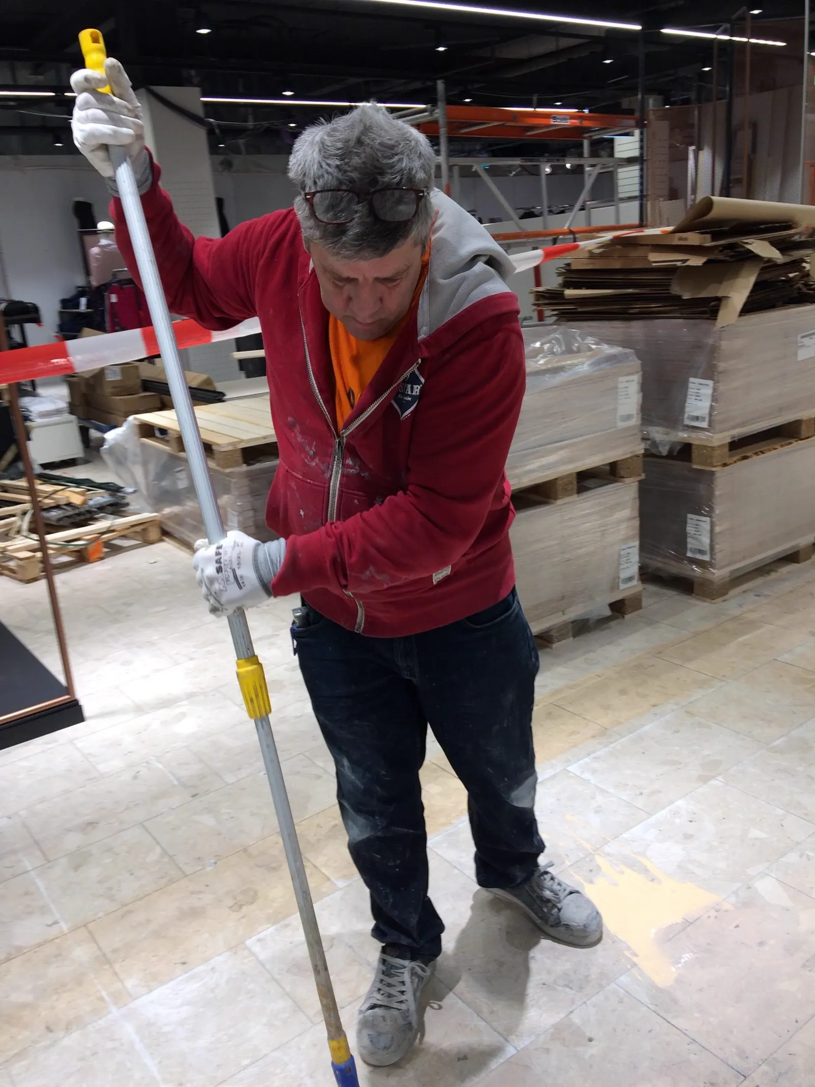 Materiaal en gereedschap op locatie